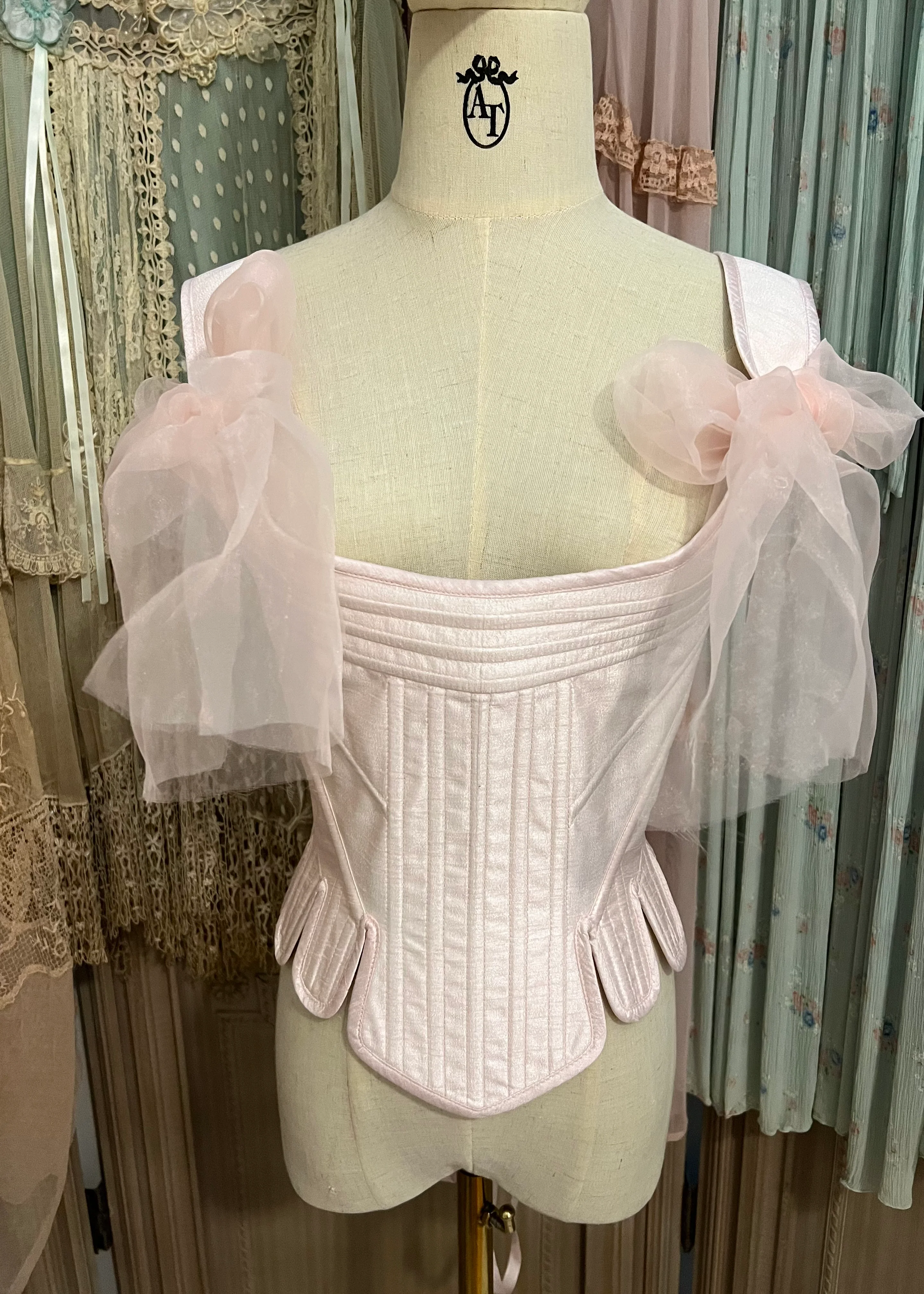 Chandelier corset - Image 8