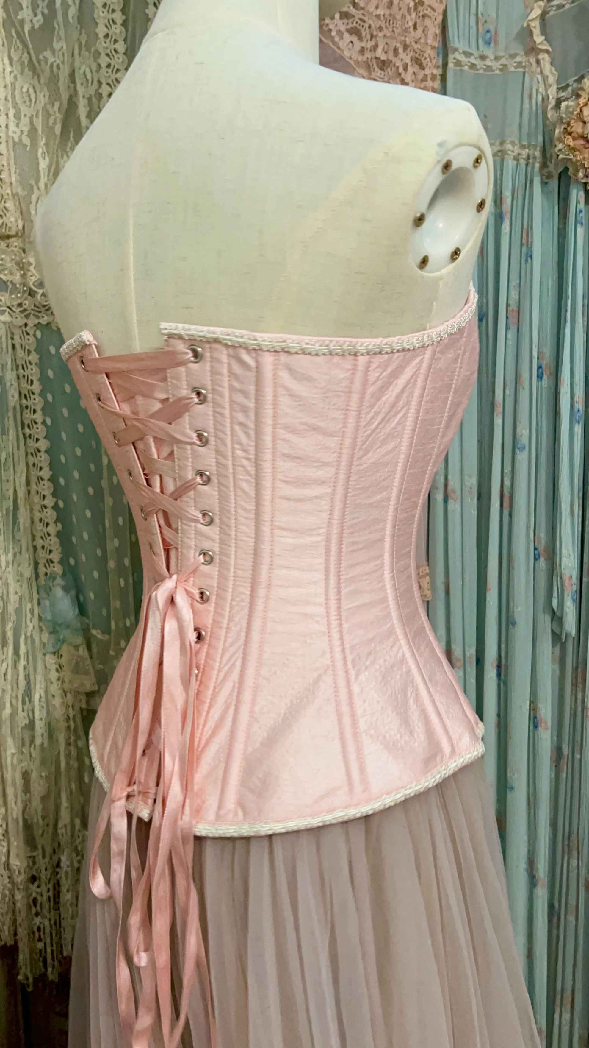 Giselle Corset - Image 10