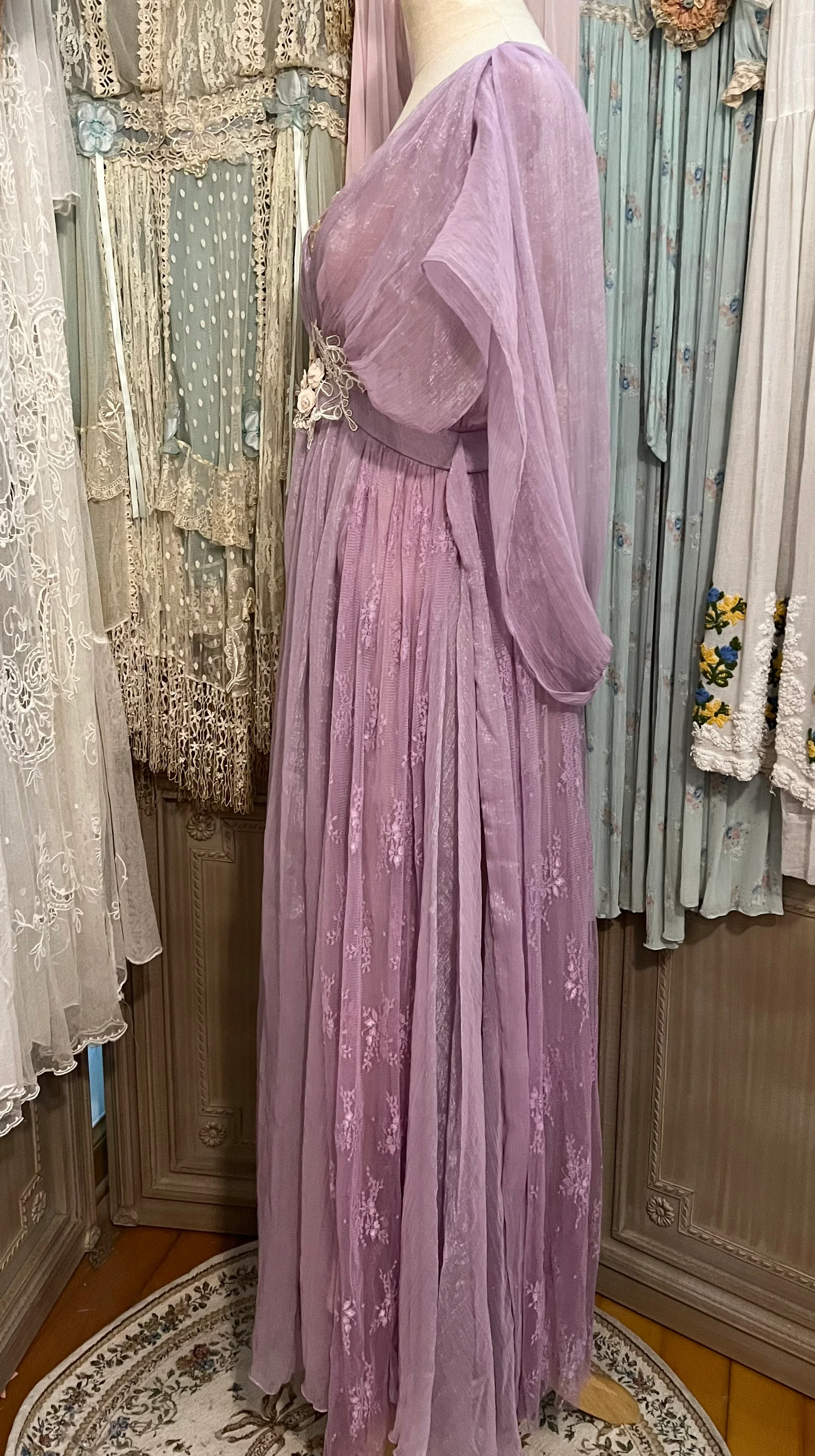 Medieval fantasy dress - Image 10