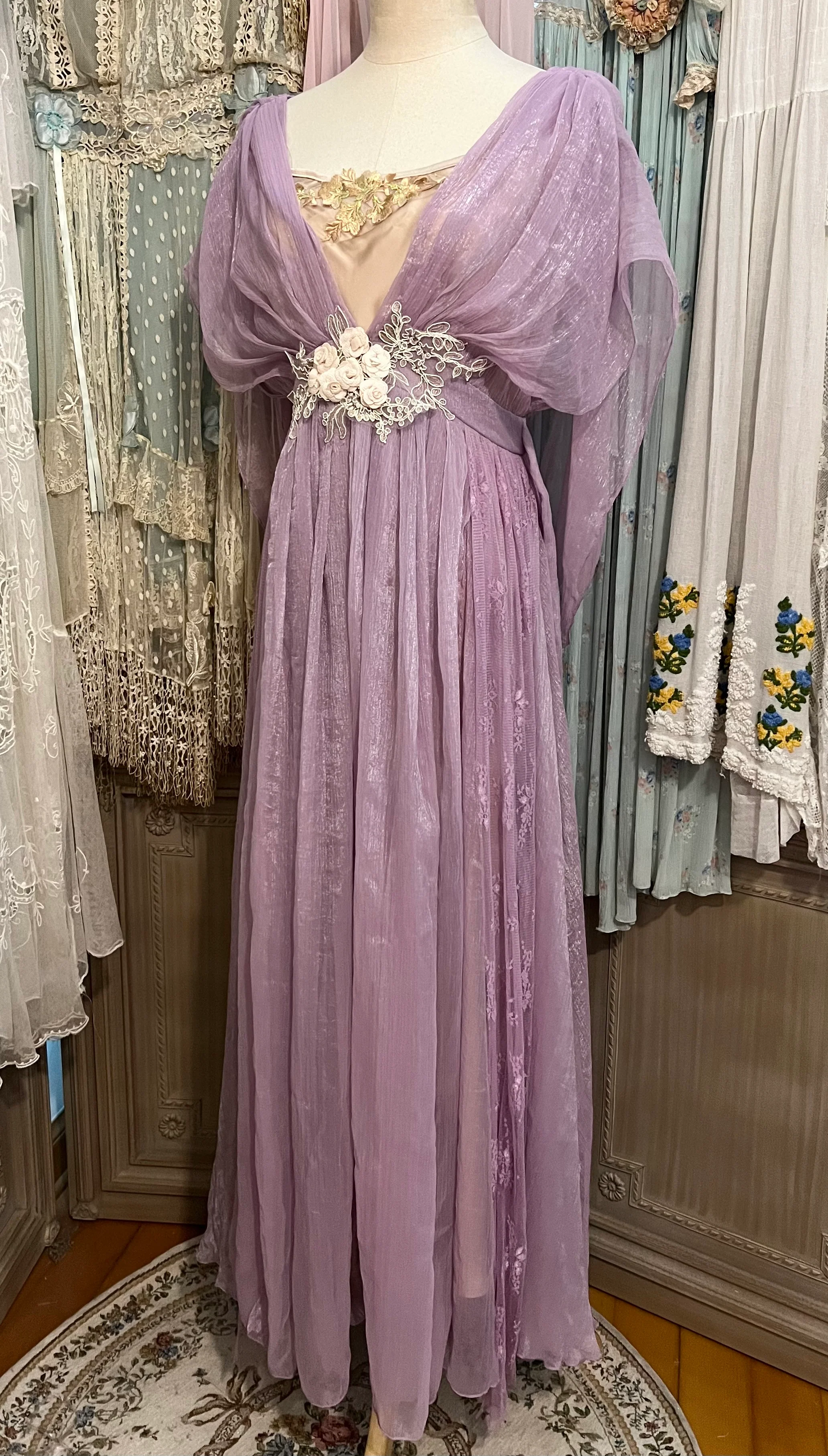 Medieval fantasy dress - Image 11
