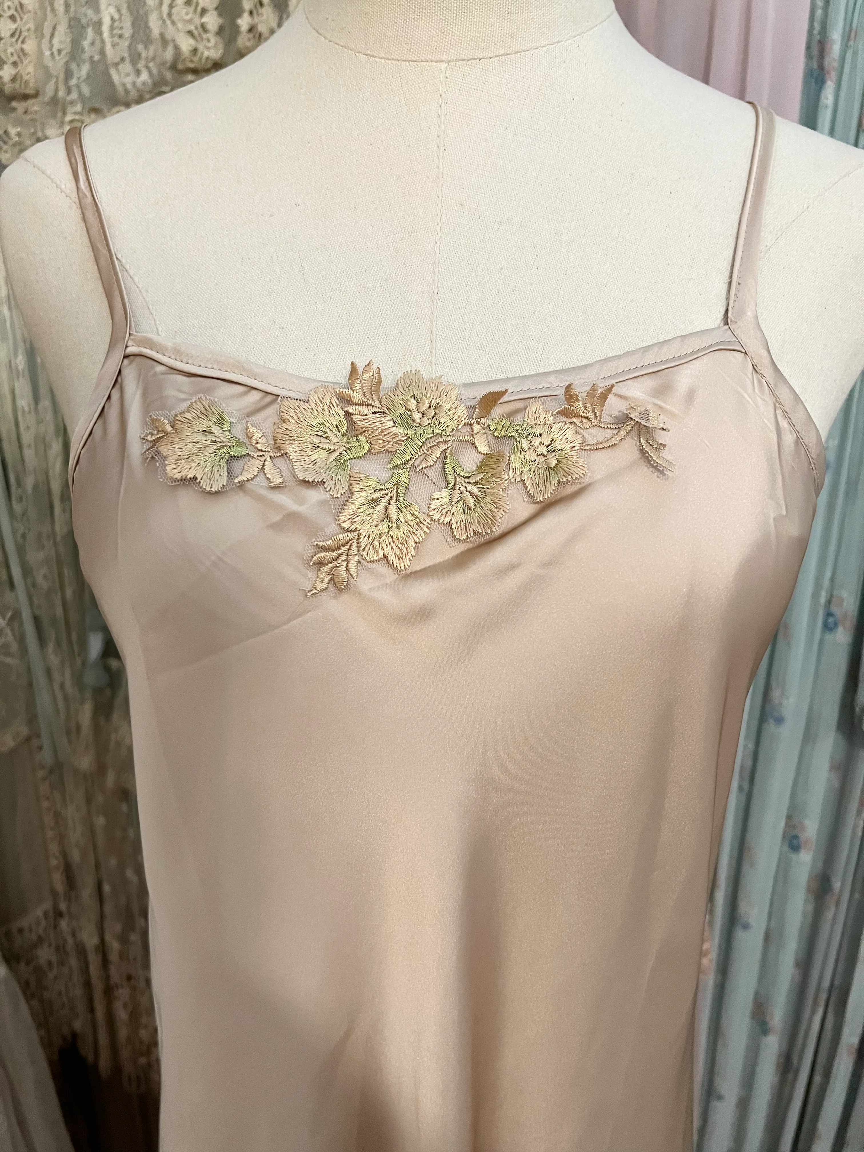 Medieval fantasy dress - Image 19