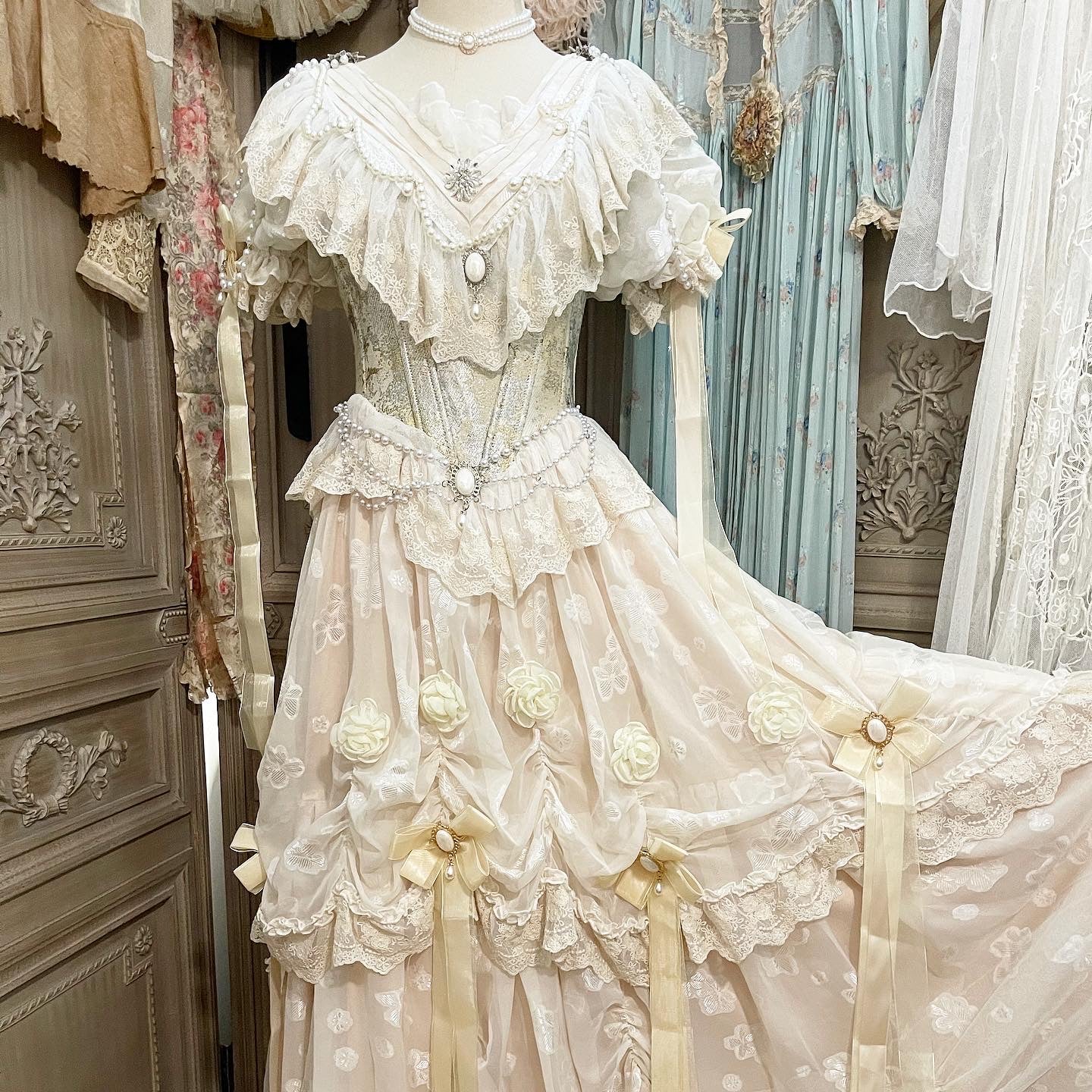 Princess diary gown - Image 5