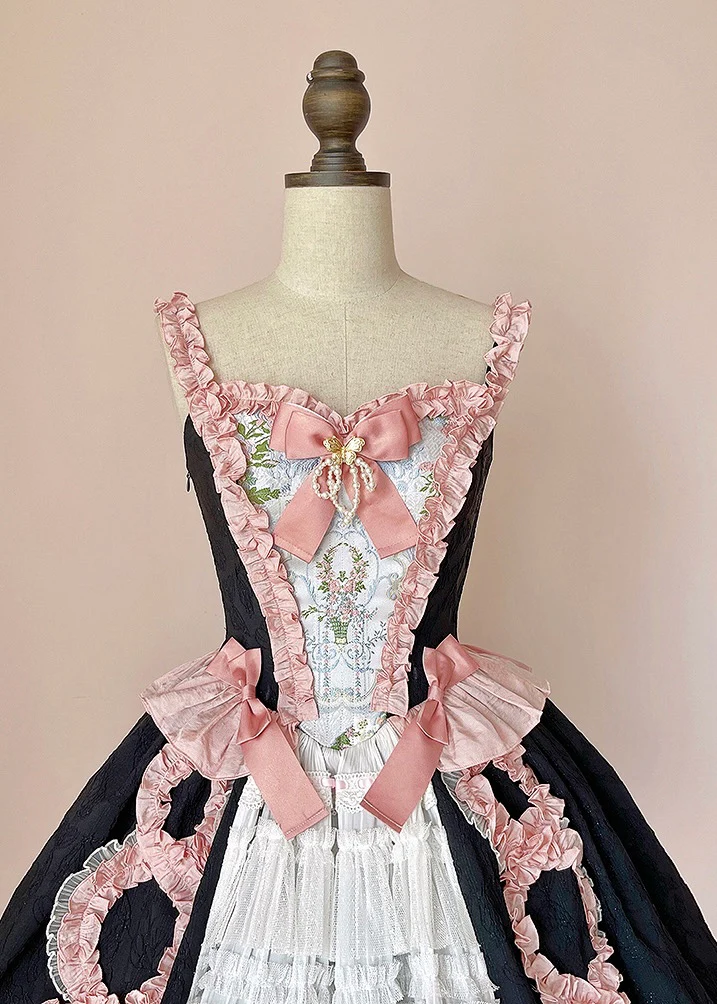 Rococo fantasy dress - Image 8