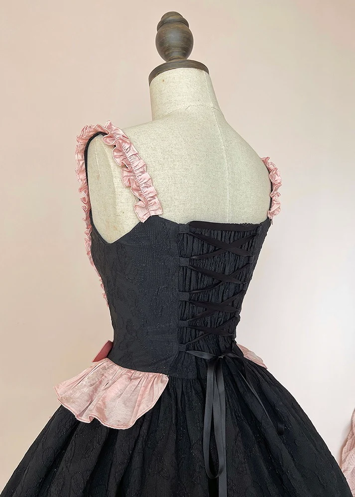 Rococo fantasy dress - Image 9