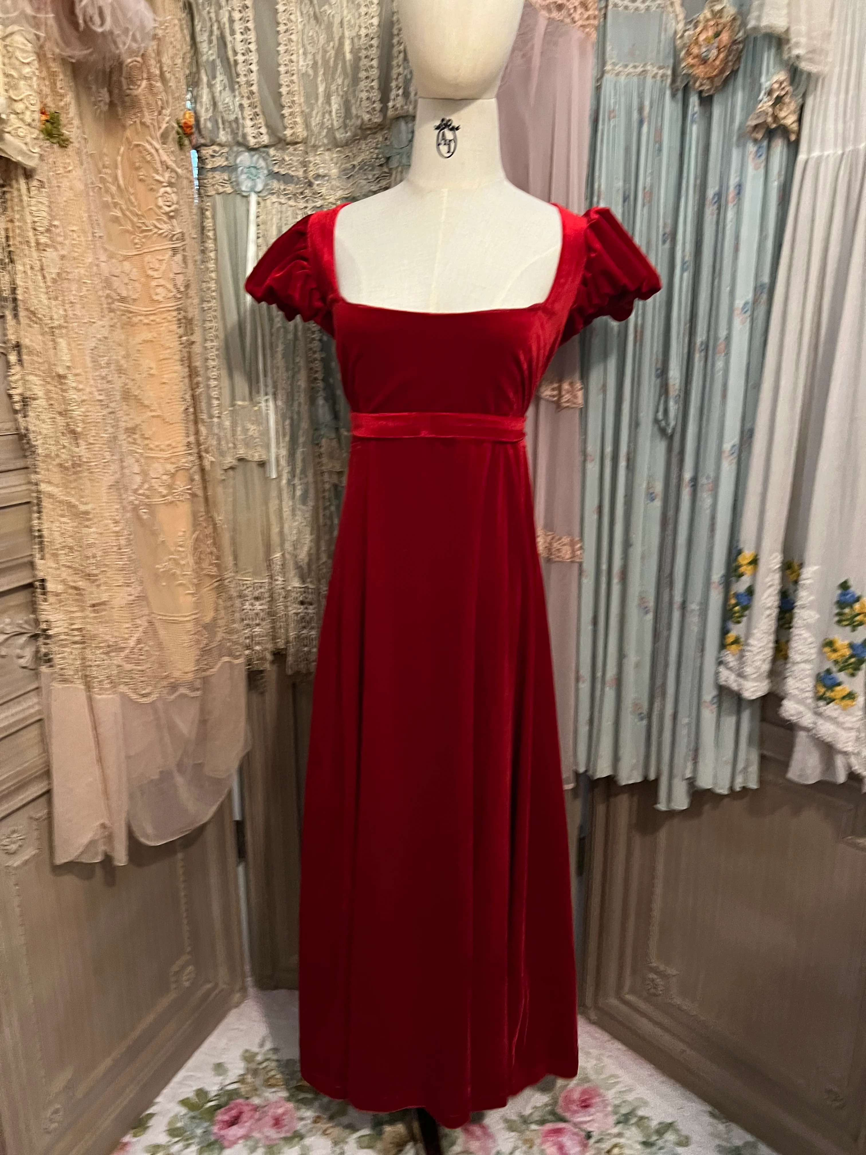The Reign Dress (custom order) - Image 25