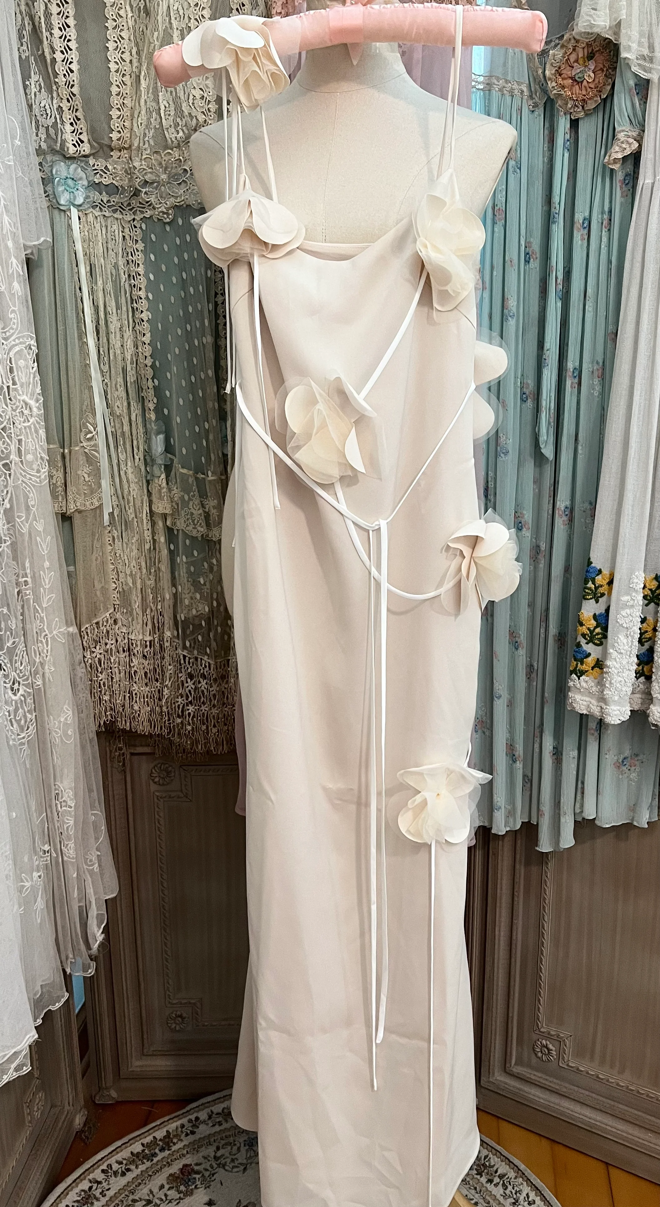 White orchid dress - Image 18