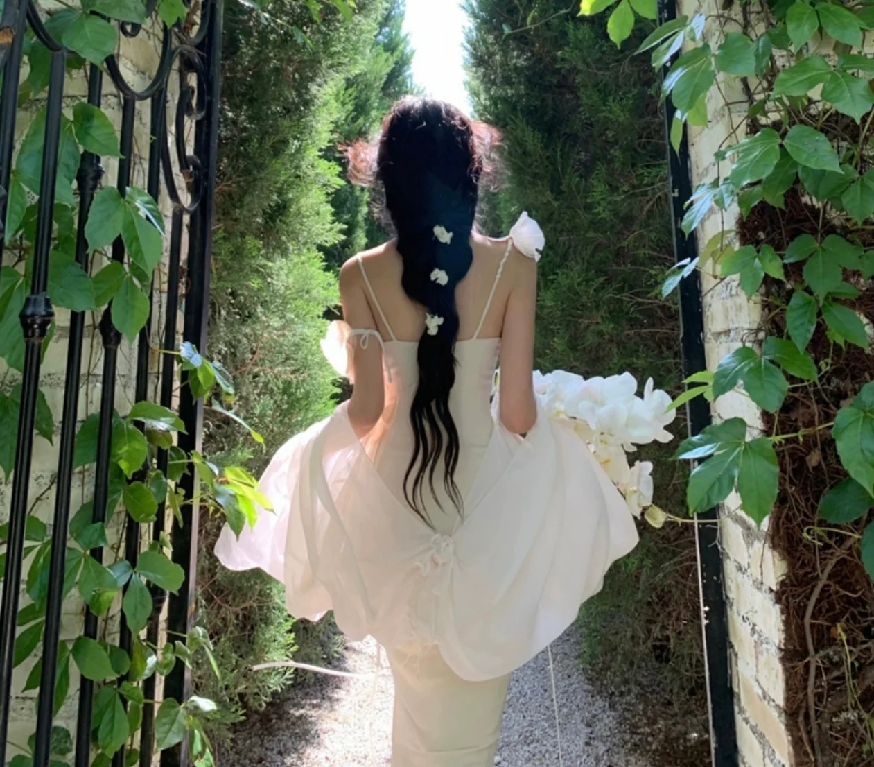 White orchid dress - Image 7